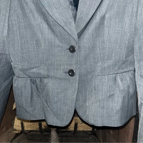 Nine West Short Gray Blazer - Picture 5 of 9
